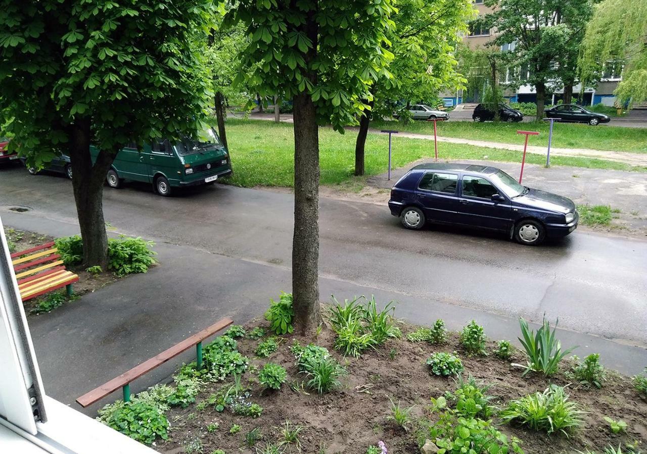 Уютная, Благоустроенная 2-Комнатная Квартира, Wifi Appartement Bobruisk Buitenkant foto