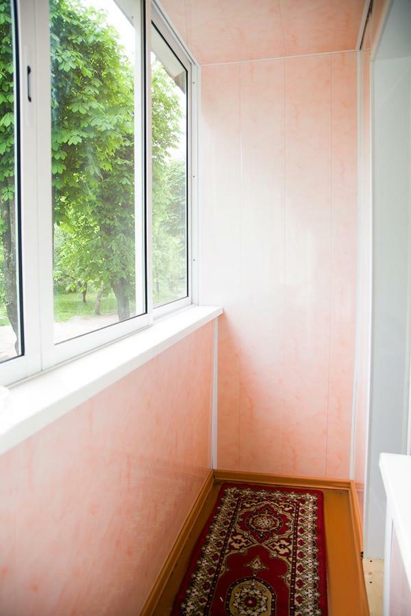 Уютная, Благоустроенная 2-Комнатная Квартира, Wifi Appartement Bobruisk Buitenkant foto